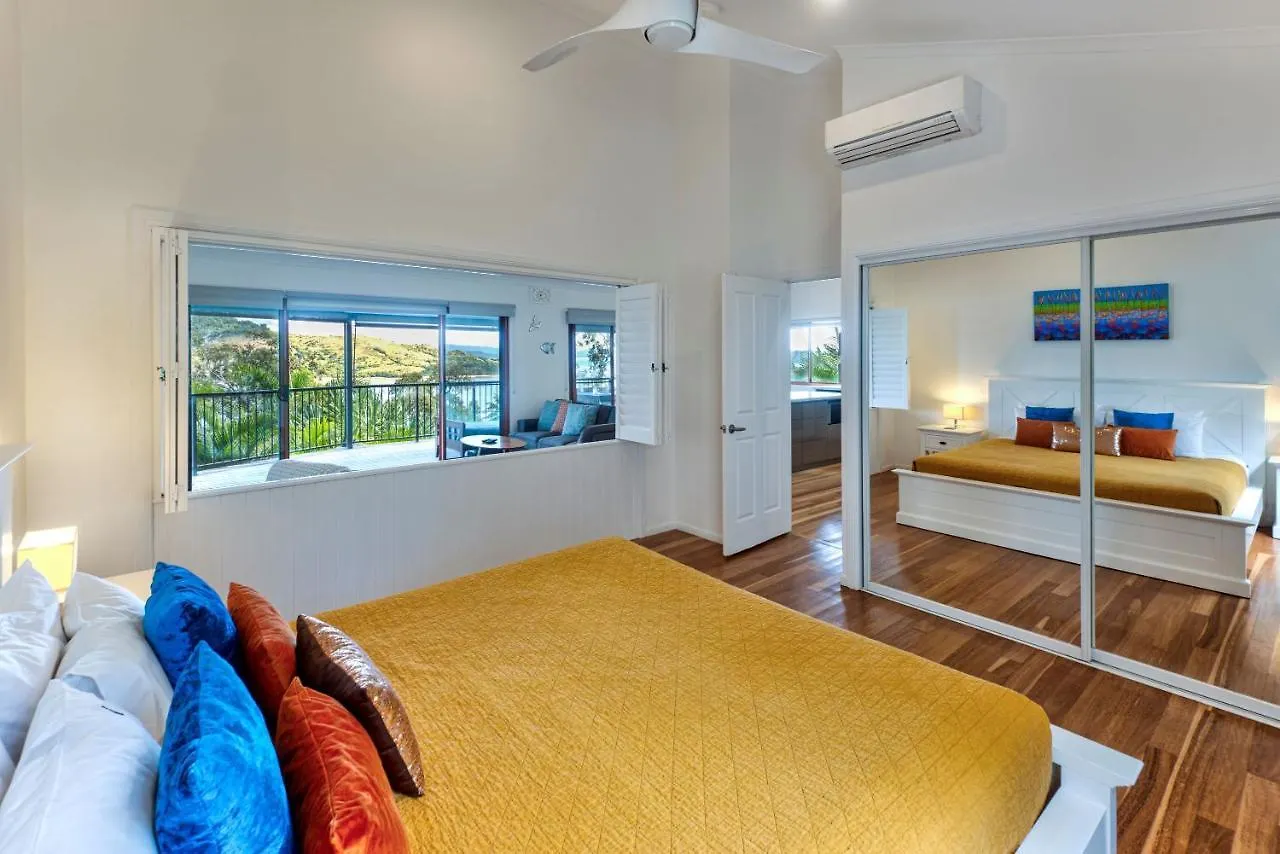 Heliconia 10 Newly Renovated Centrally Located House Hamilton Island 0*,
